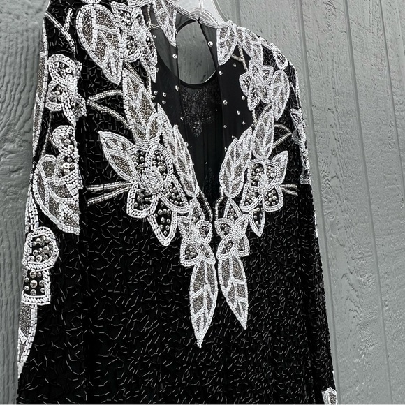 🎉🎉NEIMAN MARCUS BlackTie Silk Sequined Dress - Picture 5 of 10